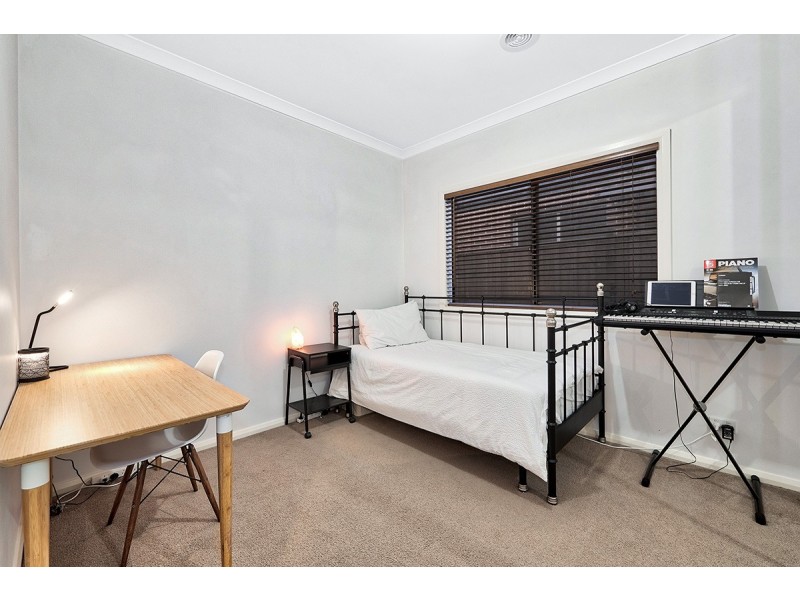 56 Glenelg Street, Clyde North VIC 3978