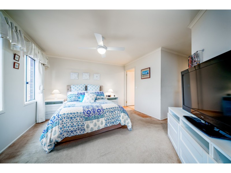 6 Elk Turn, Cranbourne VIC 3977