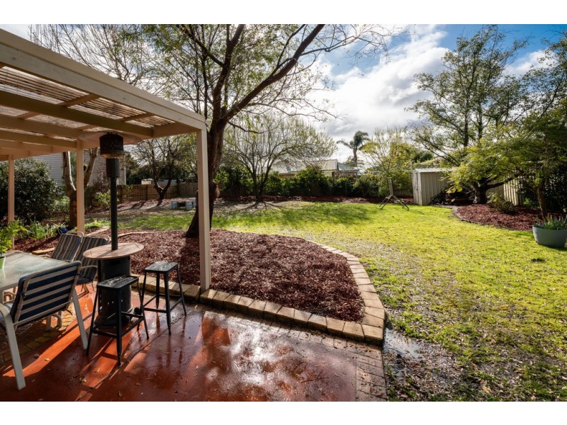 6 Elk Turn, Cranbourne VIC 3977