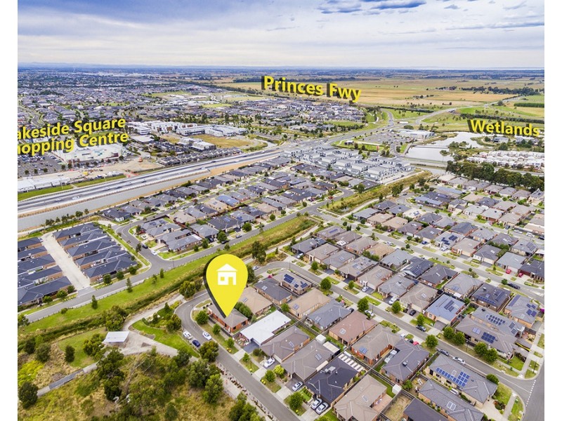 19 Markbeech Crescent, Officer VIC 3809