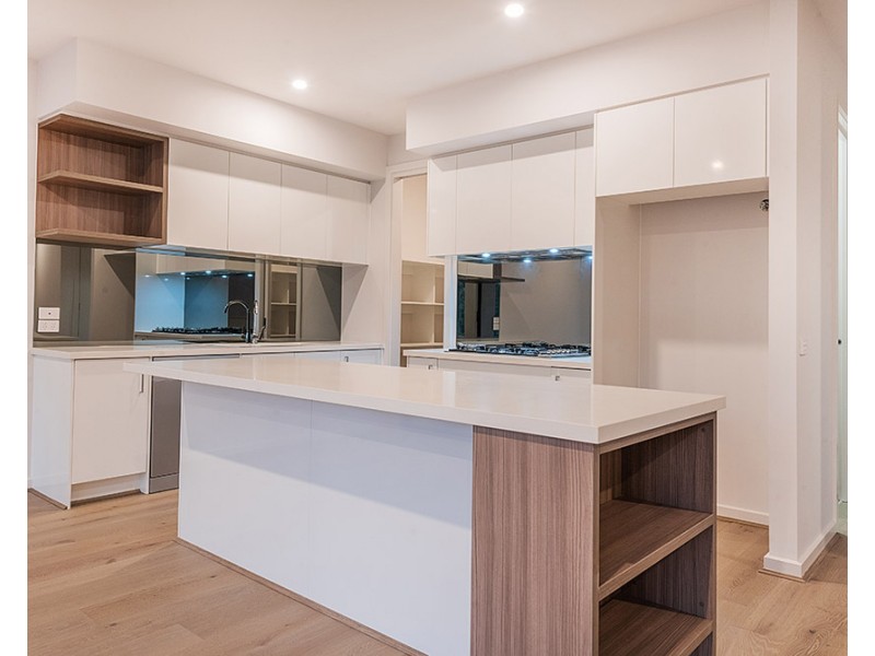 33 (Lot 25) Savoy Grove, Cranbourne North VIC 3977