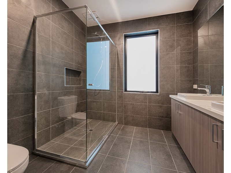 33 (Lot 25) Savoy Grove, Cranbourne North VIC 3977