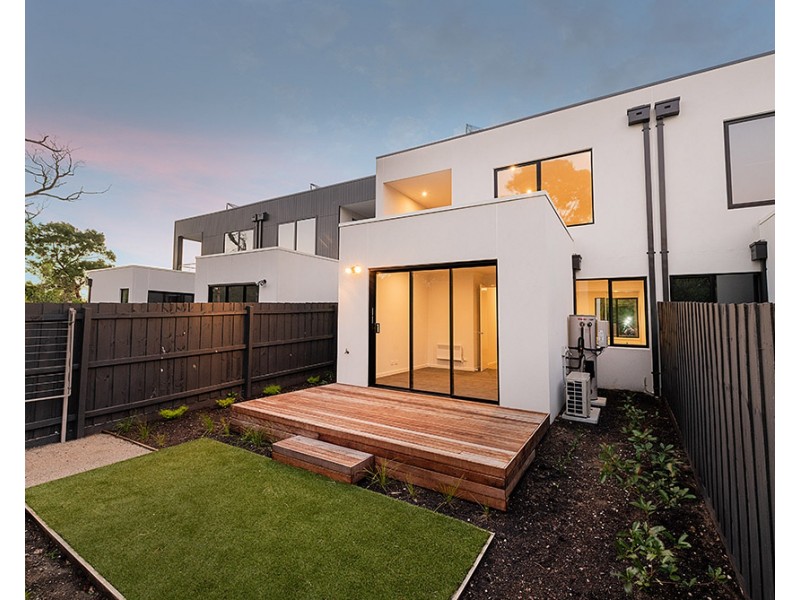 33 (Lot 25) Savoy Grove, Cranbourne North VIC 3977