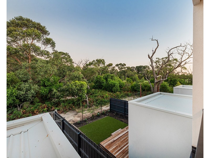 33 (Lot 25) Savoy Grove, Cranbourne North VIC 3977