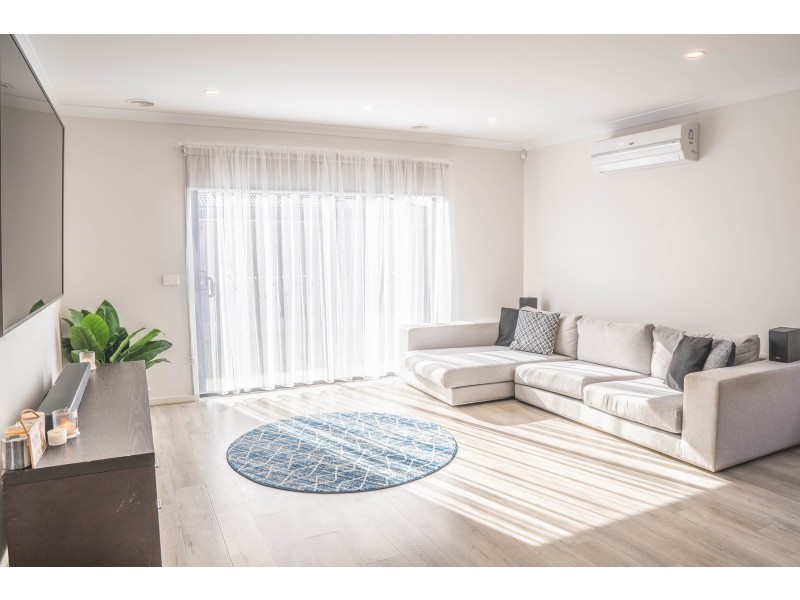 11 Grattan Street, Clyde VIC 3978