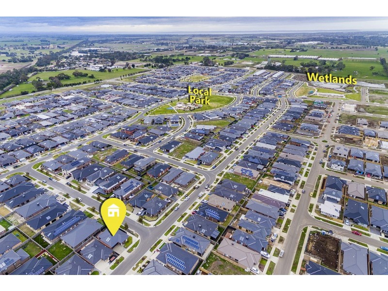 9 Kamona Street, Clyde VIC 3978