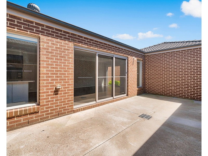 21 Dakota Street, Officer VIC 3809