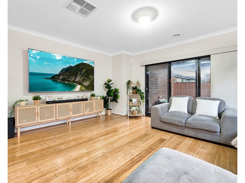 13 Gumview Road, Lyndhurst VIC 3975