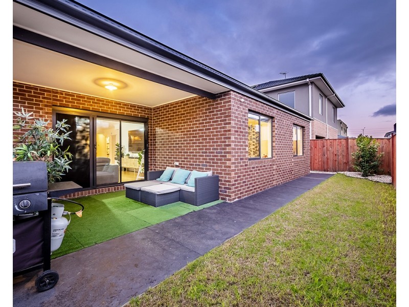 13 Gumview Road, Lyndhurst VIC 3975