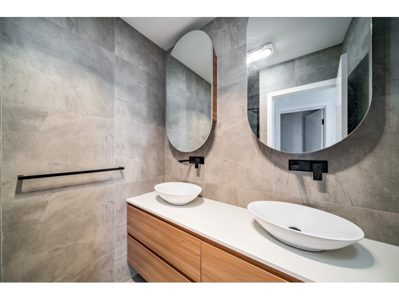 13 Fergus Lane, Cranbourne West VIC 3977