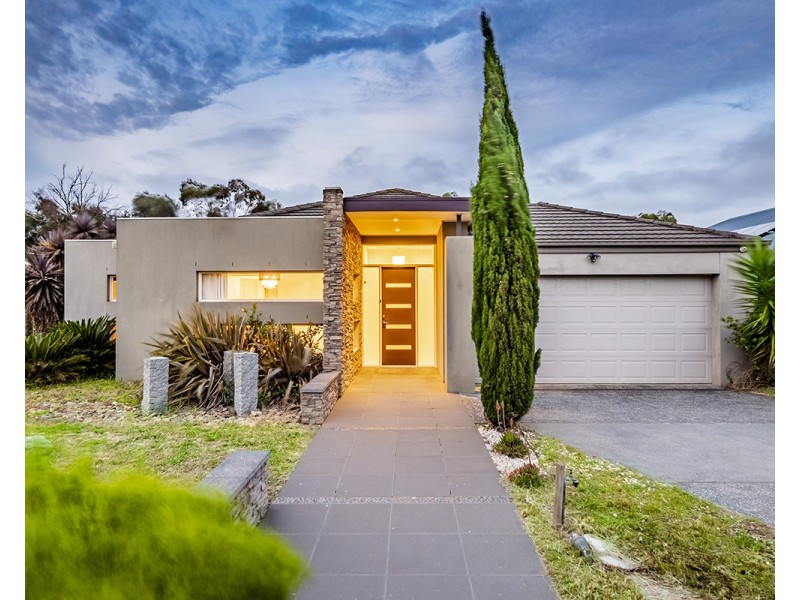 6 Pyramid Place, Lyndhurst VIC 3975