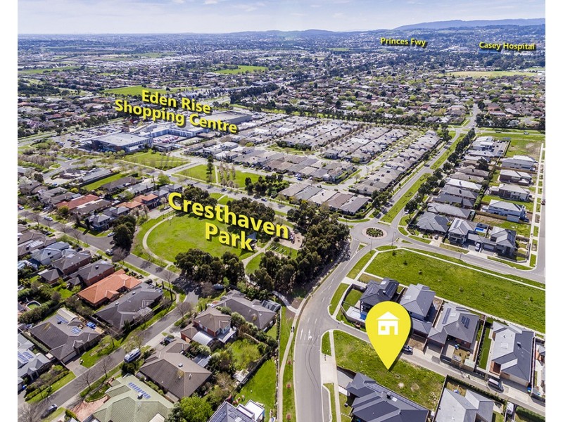 32 Skyline Way, Berwick VIC 3806