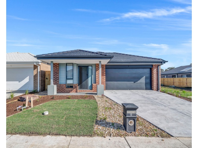 9 Mercury Road, Cranbourne East VIC 3977