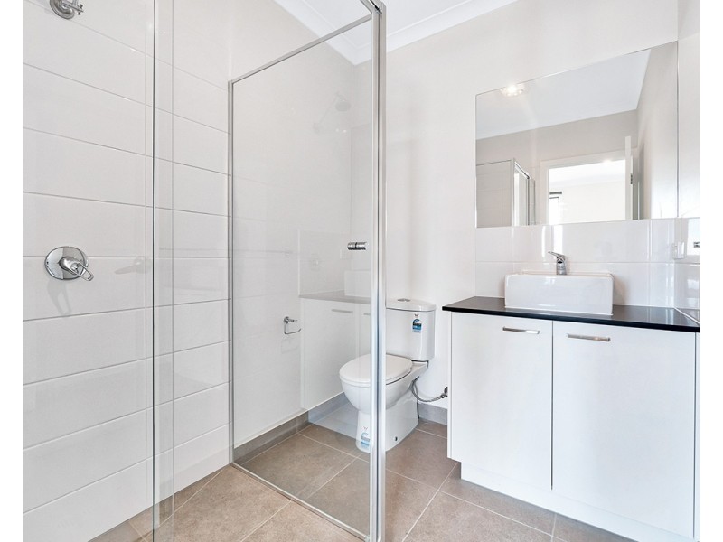 13 Pelagos Drive, Clyde VIC 3978