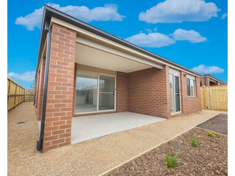 182 Morison Rd, Clyde VIC 3978