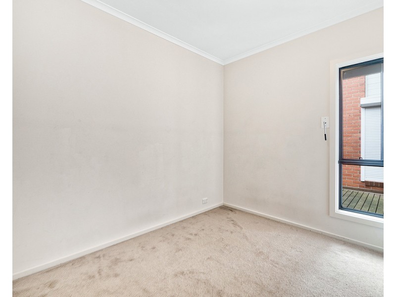 102 Springhill Drive, Cranbourne VIC 3977