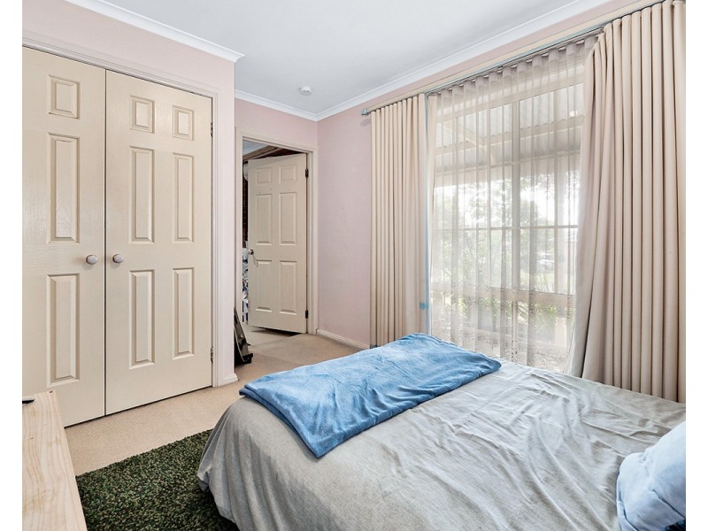 8 Tamworth Court, Cranbourne VIC 3977