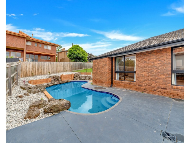 6 Amberwood Ct, Templestowe VIC 3106