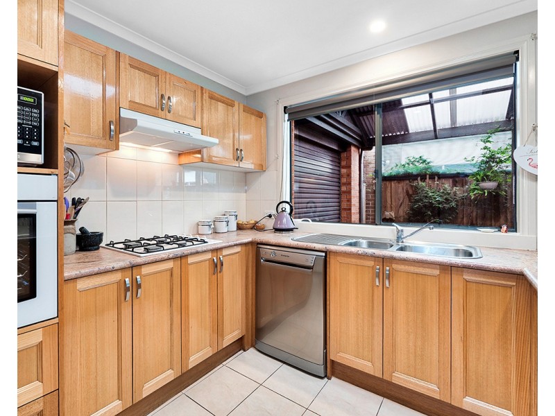 5 Ebony Street, Cranbourne VIC 3977