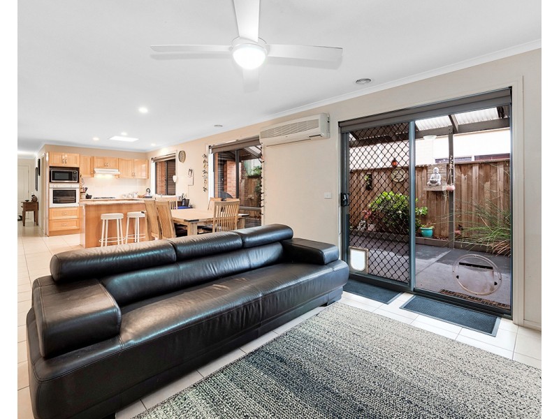 5 Ebony Street, Cranbourne VIC 3977