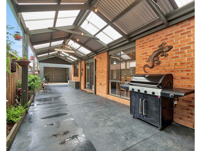 5 Ebony Street, Cranbourne VIC 3977