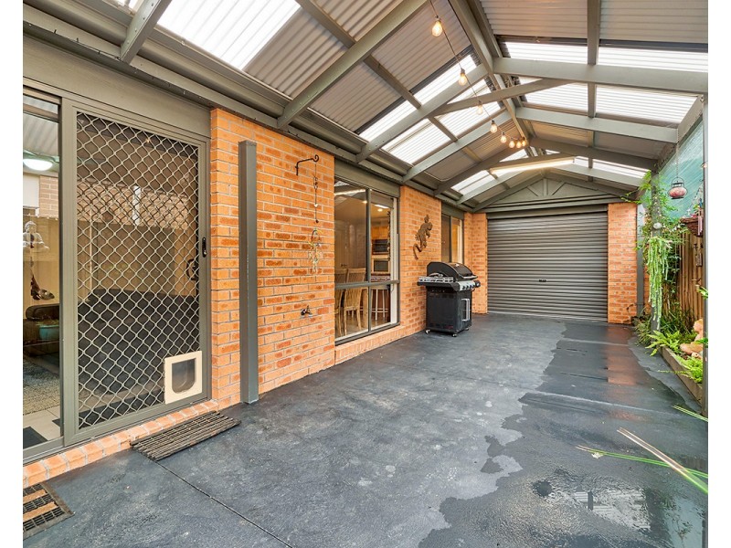 5 Ebony Street, Cranbourne VIC 3977