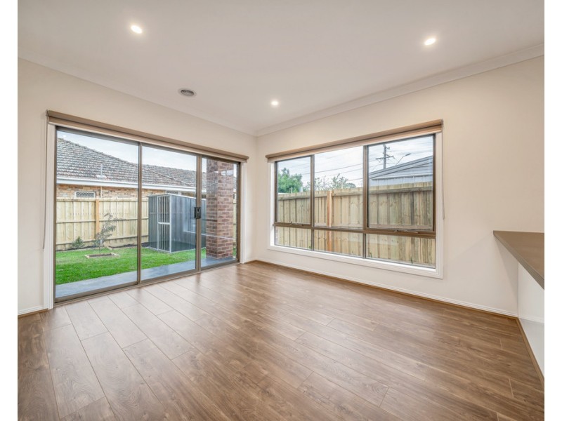 2/4 Caroline Street, Dandenong VIC 3175
