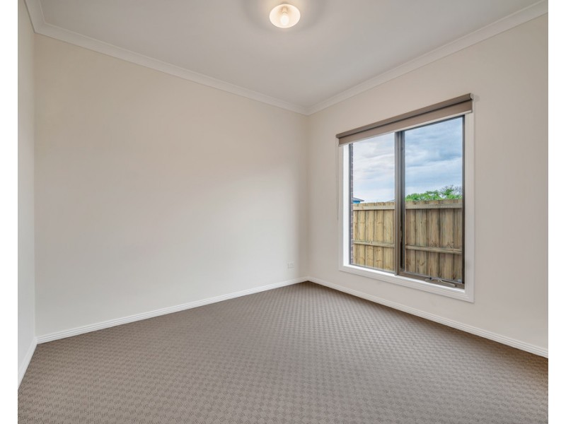 2/4 Caroline Street, Dandenong VIC 3175