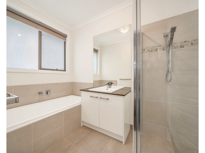 2/4 Caroline Street, Dandenong VIC 3175