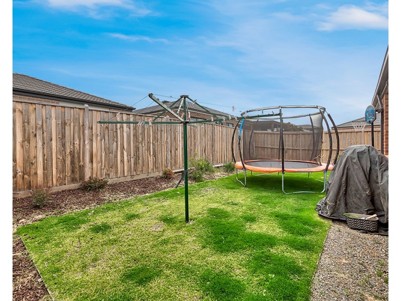 56 Hartleigh Street, Clyde VIC 3978