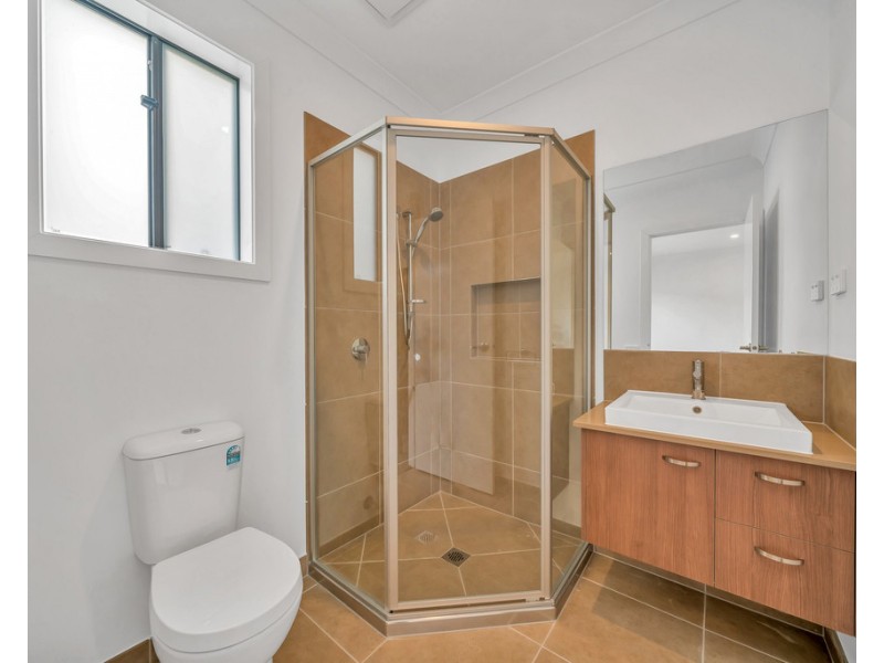 15 Mercury Road, Cranbourne East VIC 3977