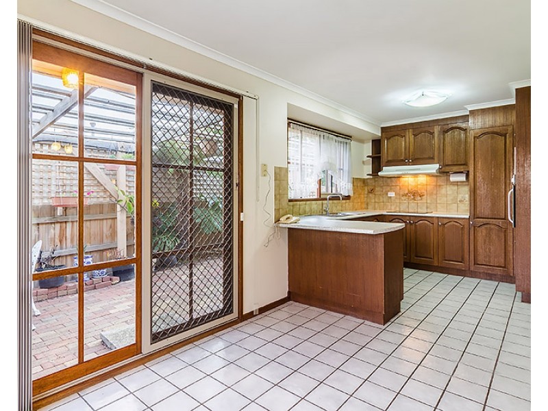 46 Courtenay Ave, Cranbourne North VIC 3977