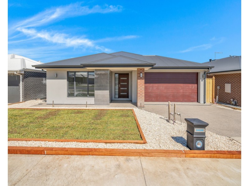 91 Encore Boulevard, Cranbourne South VIC 3977