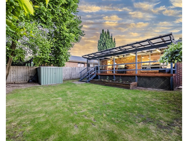 23 Ravensthorpe Crescent, Narre Warren VIC 3805