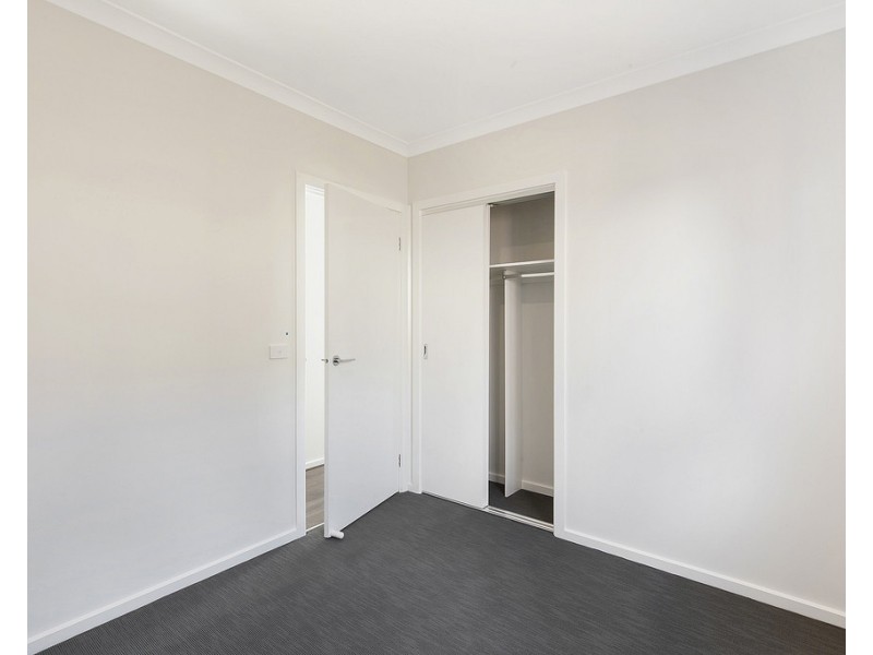 14 Amaya Way, Rockbank VIC 3335