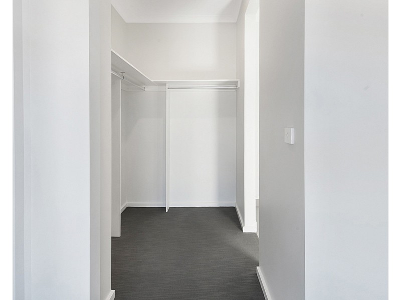 14 Amaya Way, Rockbank VIC 3335