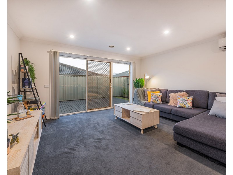 12 Southampton Drive, Langwarrin VIC 3910