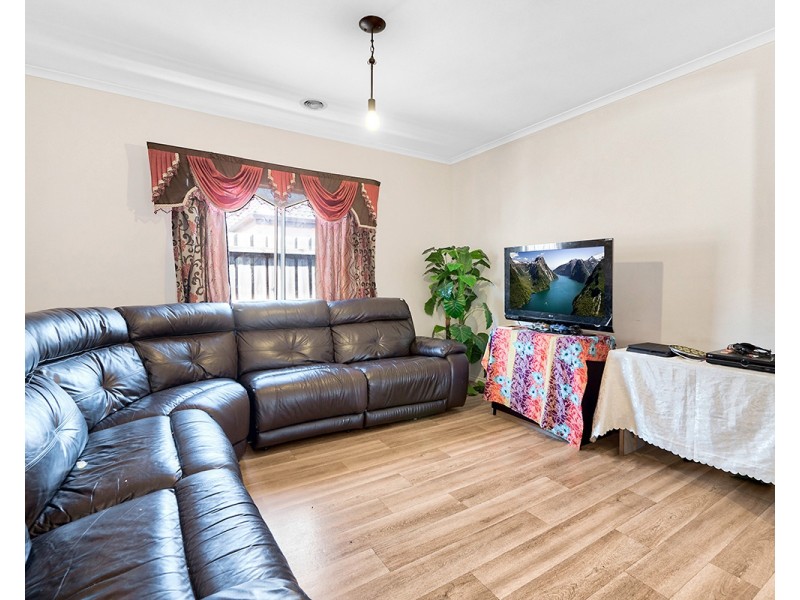 6 Prichard Avenue, Lynbrook VIC 3975