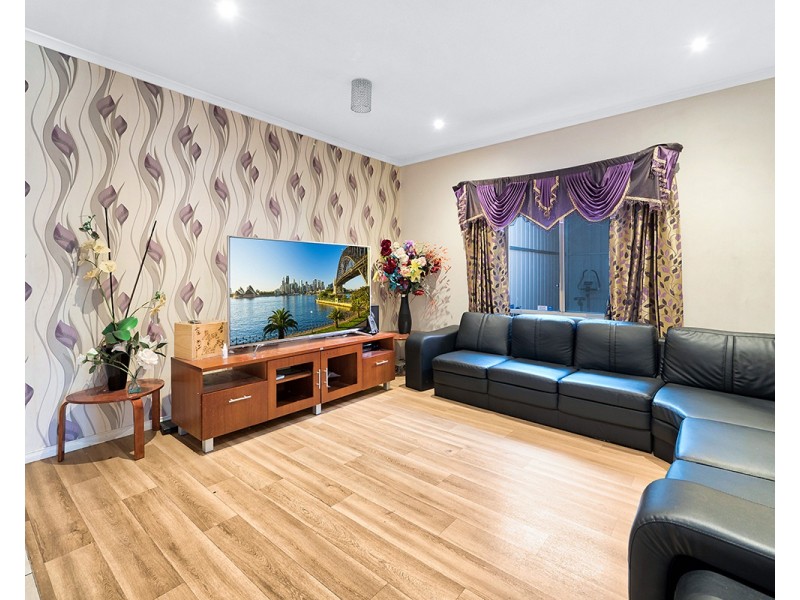 6 Prichard Avenue, Lynbrook VIC 3975