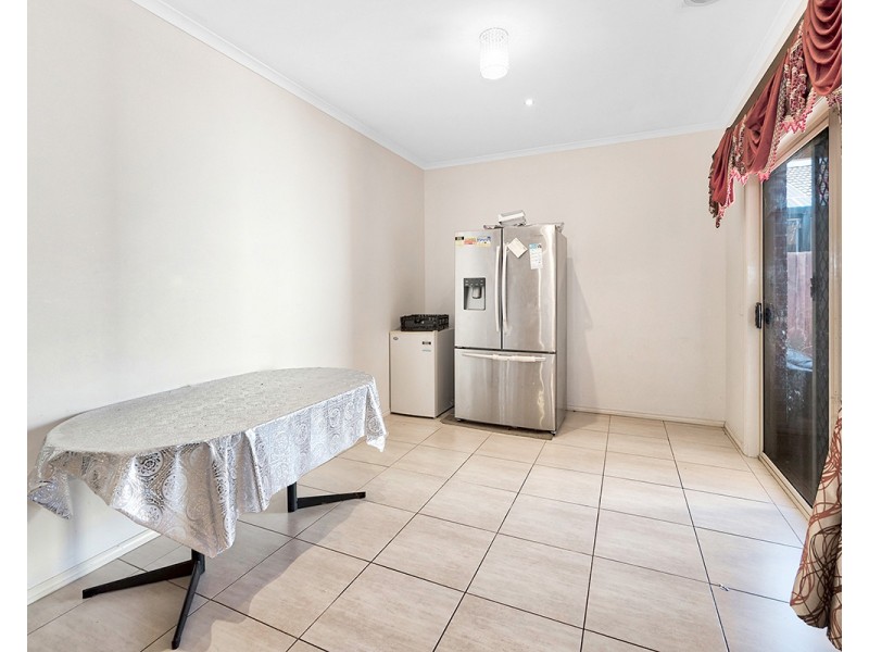 6 Prichard Avenue, Lynbrook VIC 3975