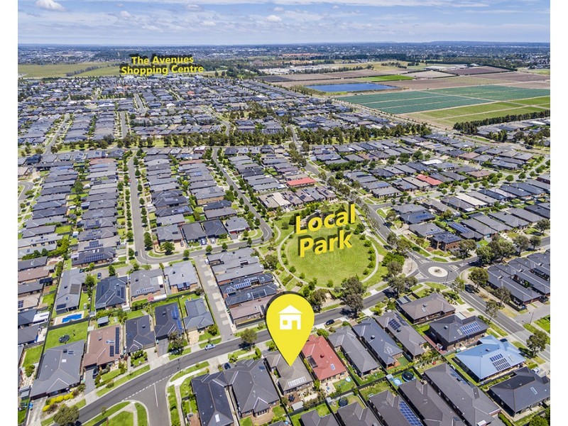 102 Sabel Drive, Cranbourne North VIC 3977