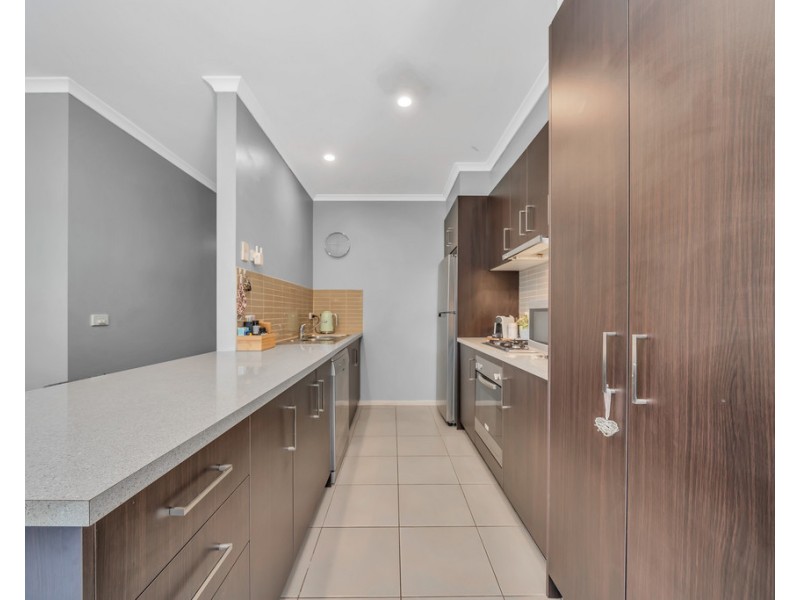 4 Cascade Way, Pakenham VIC 3810