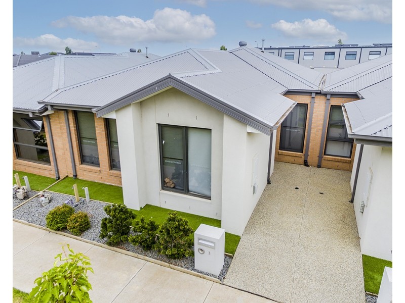 3 Supplejack Walk, Cranbourne North VIC 3977