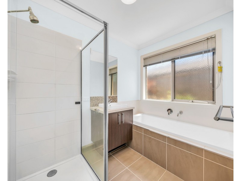 18 Jorose Road, Hampton Park VIC 3976