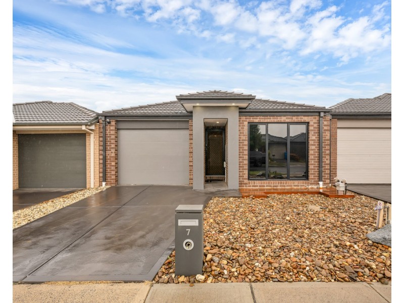 7 Trickett Street, Clyde VIC 3978