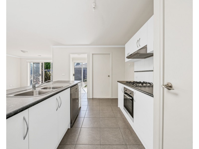 17/220-222 Monahans Road, Cranbourne VIC 3977