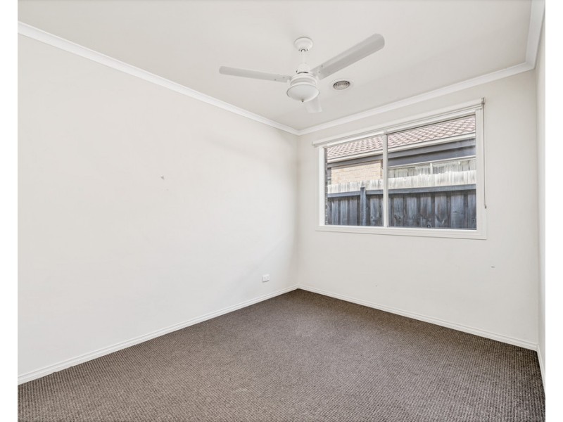 17/220-222 Monahans Road, Cranbourne VIC 3977