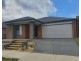 4 Carisbrooke Way, Clyde North VIC 3978