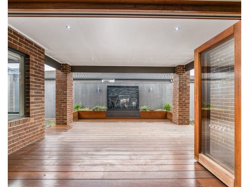 12 Gregson Grove, Lyndhurst VIC 3975