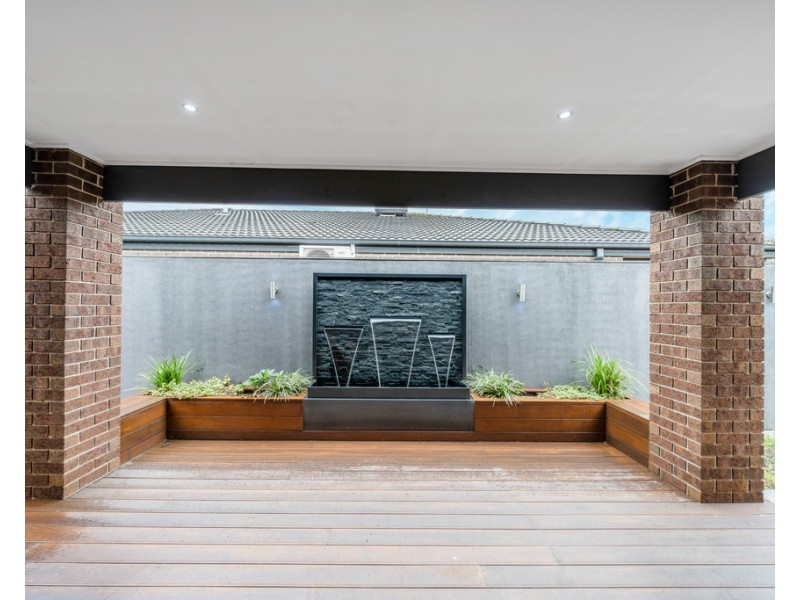 12 Gregson Grove, Lyndhurst VIC 3975
